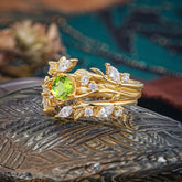 Romantic Nature-inspired 6-Prong Round Cut Natural Peridot Stacking Ring